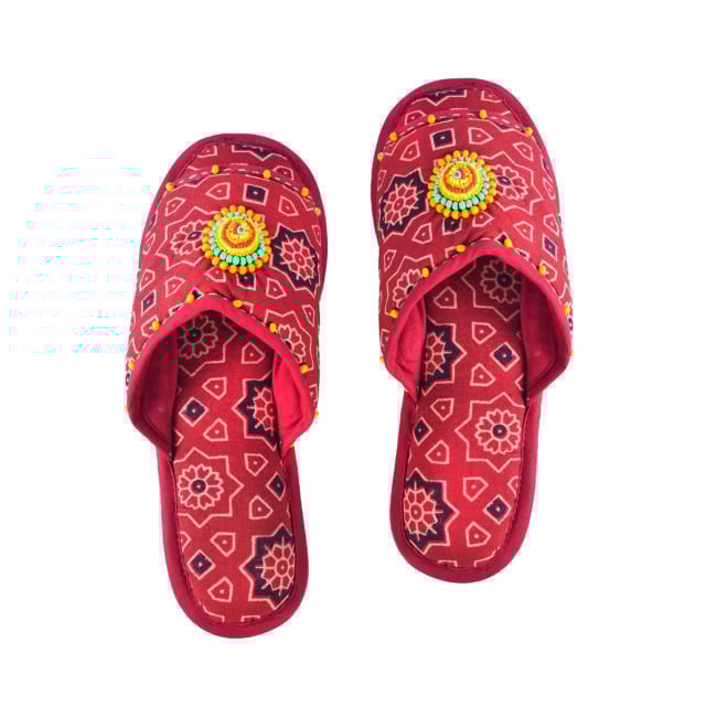 Handcrafted Ladies Slippers Maroon - 5