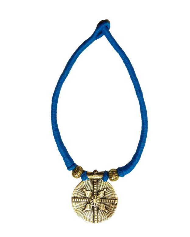 Handcrafted Stylish Metal Blue Single Thread Necklace