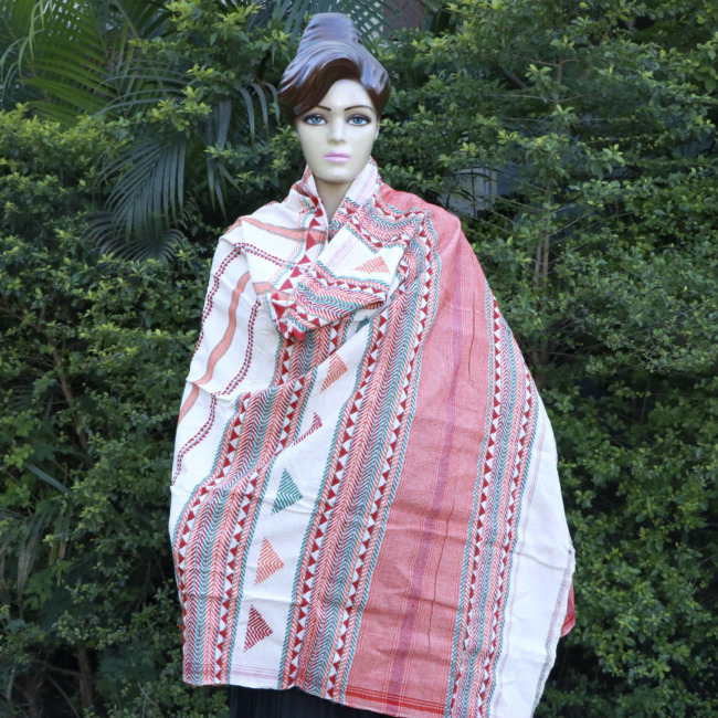 Shawl Dongaria