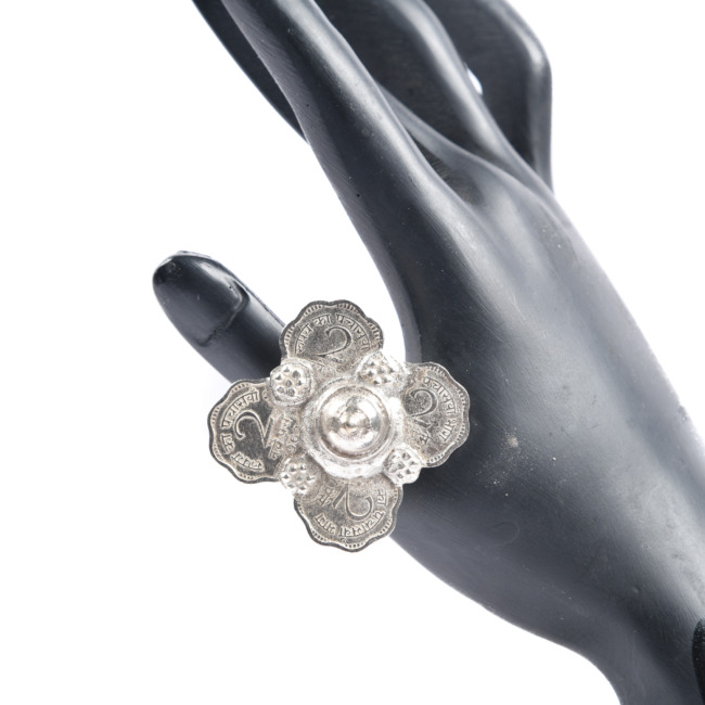 Tribes India Handcrafted 2 Paisa Phoolar Chella Finger Ring