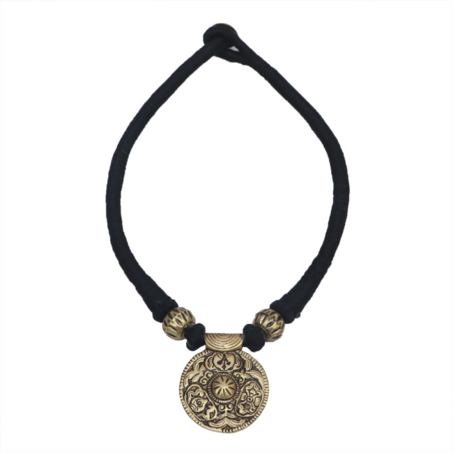 Metal Black Single Thread Necklace