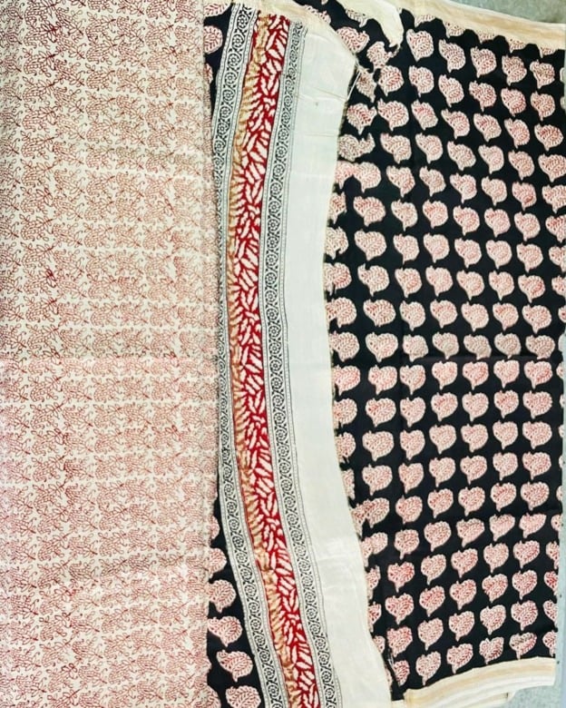 Handwoven White& Black Cotton Silk Mix Maheshwari Bagh Print Suit Material